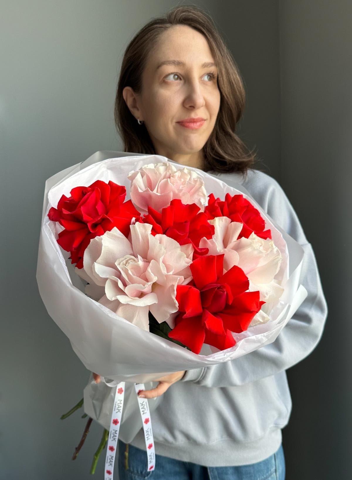 Букет #246 Кружевные розы "Нина" и "Мондиаль"